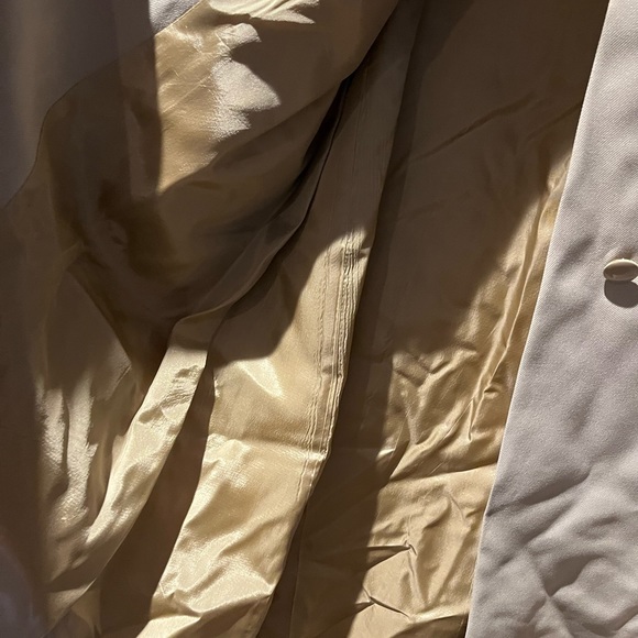 Trench coat women’s plus size - Picture 4 of 5